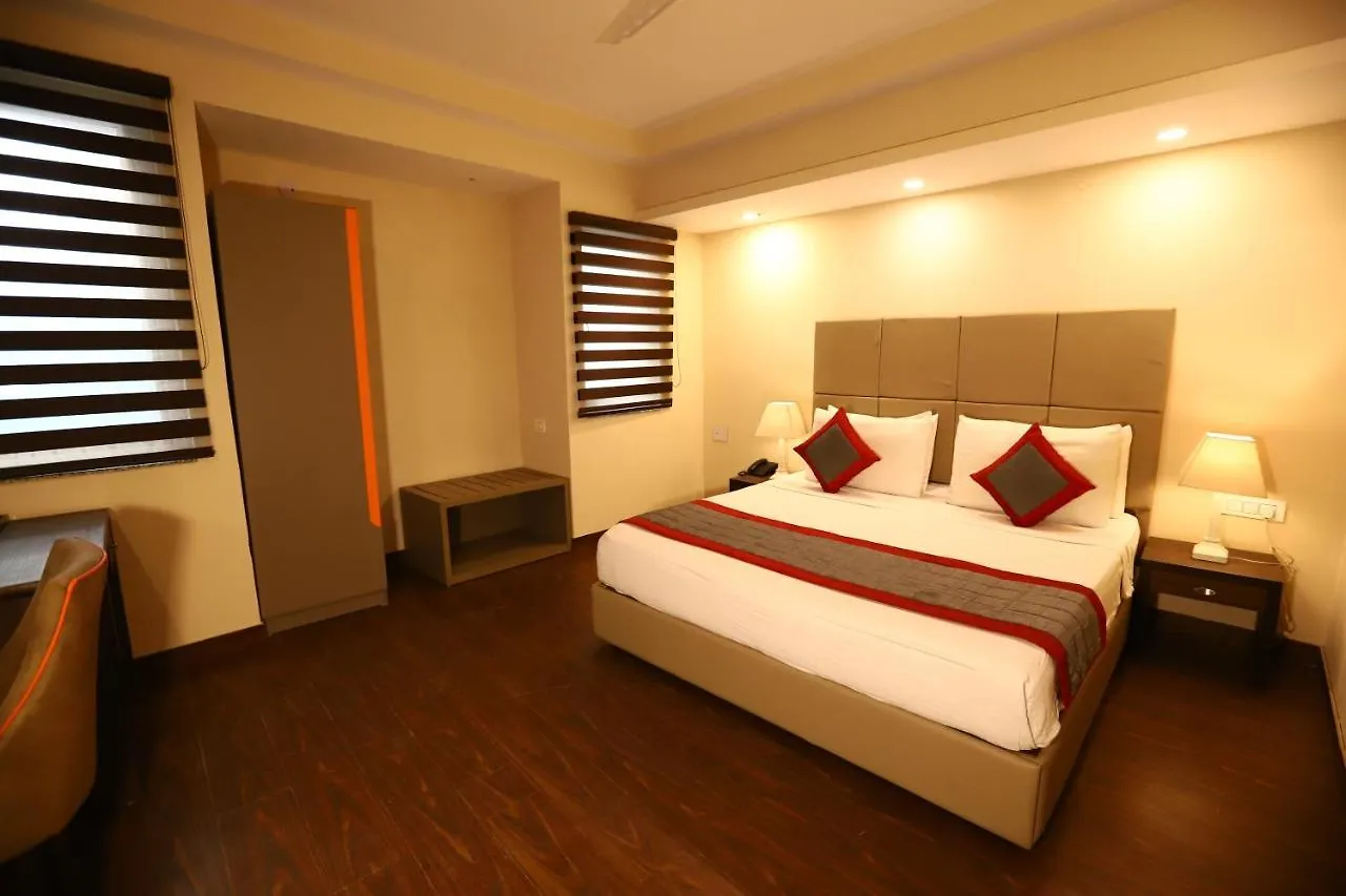 Hotel Azulo Inn Bhikaji Cama Place Delhi - Couple Friendly Local Ids Accepted New Delhi India