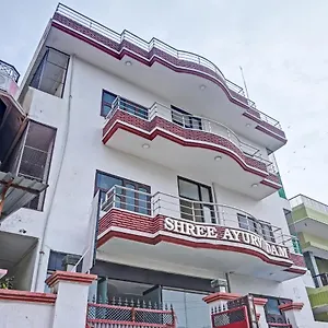 oyo-7498-hotel-aparajita.hotels-varanasi.com/