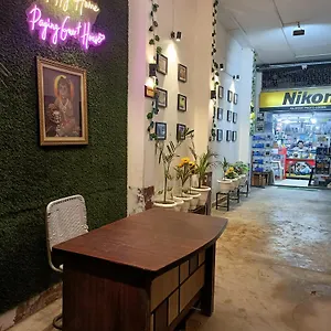 house-happy-home-paying.hotels-varanasi.com/